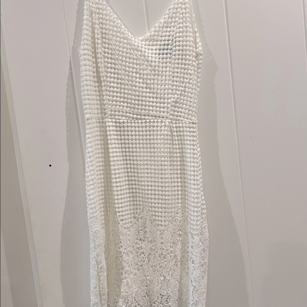 Lulus White lace dress